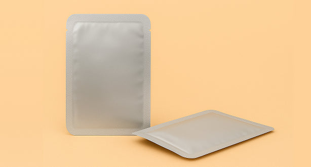 Compact and single-use, sachets are ideal for samples or small quantities. Suitable for powders, liquids, or granules with easy-tear options.